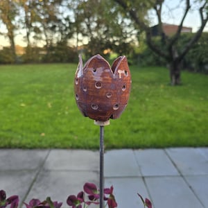 Mini Lysblomst på stang – produktbillede
