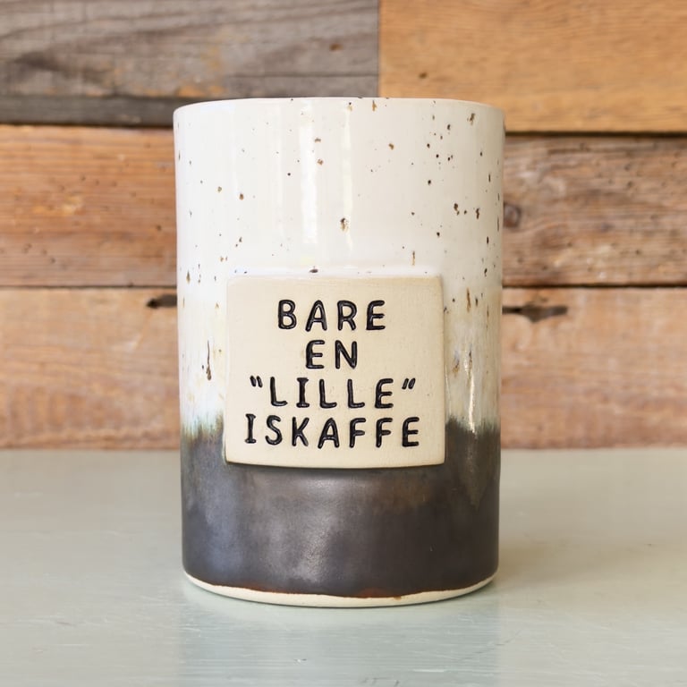 Bare en lille iskaffe