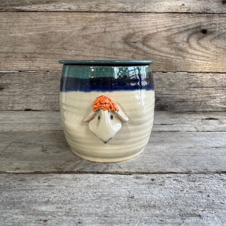 Smørklokke, Får blå