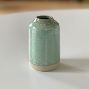 Vase, kobbergrøn - 10 cm – produktbillede