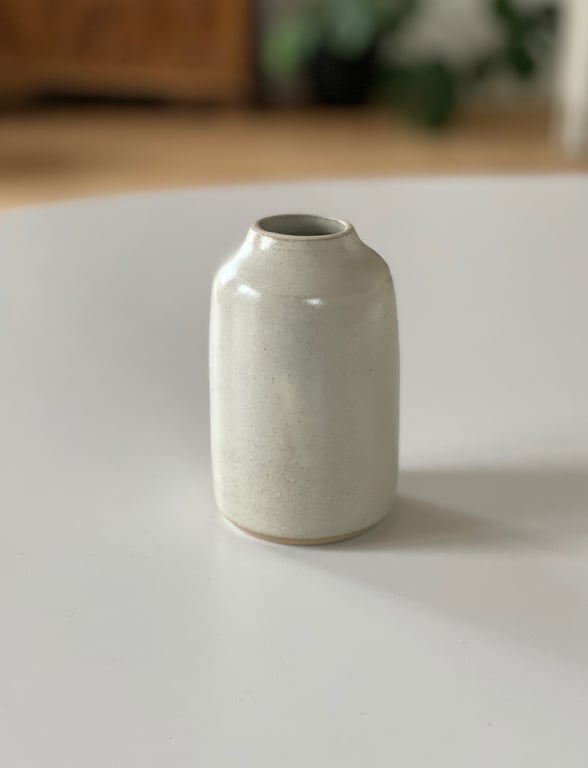 Vase, creme - 10 cm høj