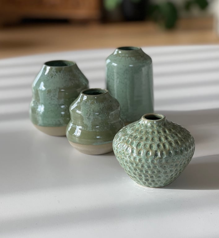 Lille buet vase, kobbergrøn billede 3