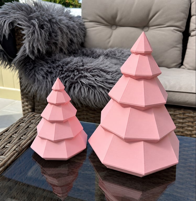 Nordic Pine – Moderne 3D-printede juletræer ( Sæt med 2 stk. )