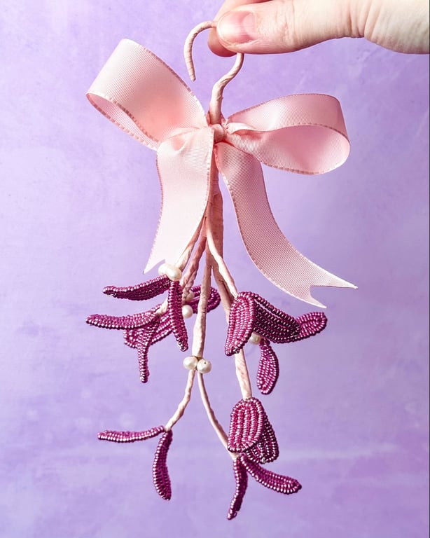 Perlemistelten - Pink metallic med lyserød sløjfe