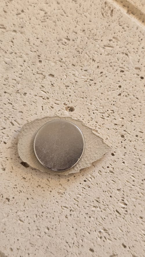 Magnet (2)