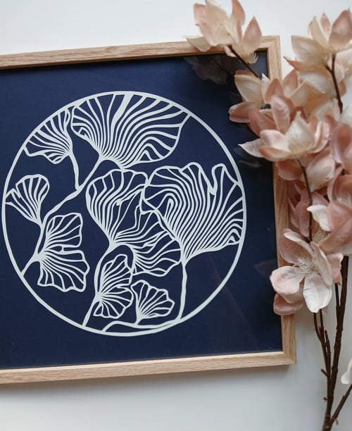 30x30cm papercut, Marineblå, indrammet  (2)