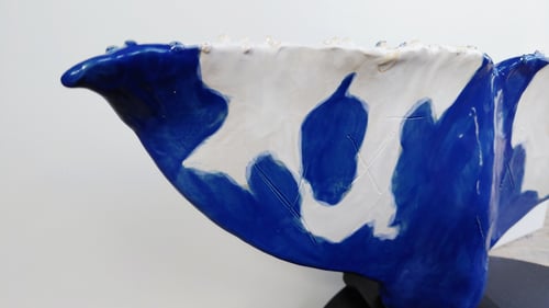 Hvalhale skulptur på jernfod  (8)