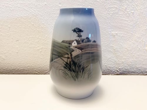 Vase med hus (1)