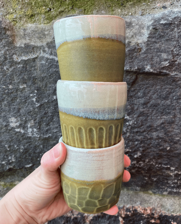 Lille hånddrejet kop  billede 4