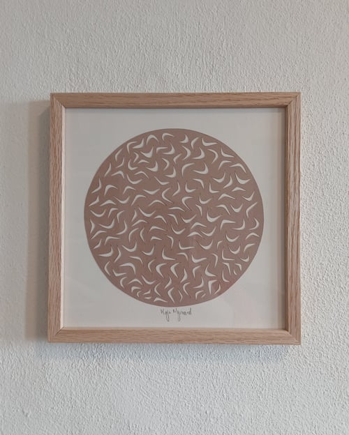 20x20cm, papercut, nougat, indrammet 