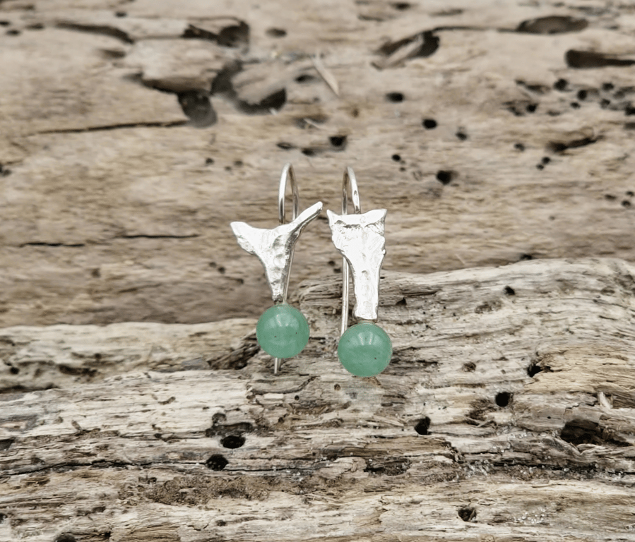 Unika ørekroge med aventurin.