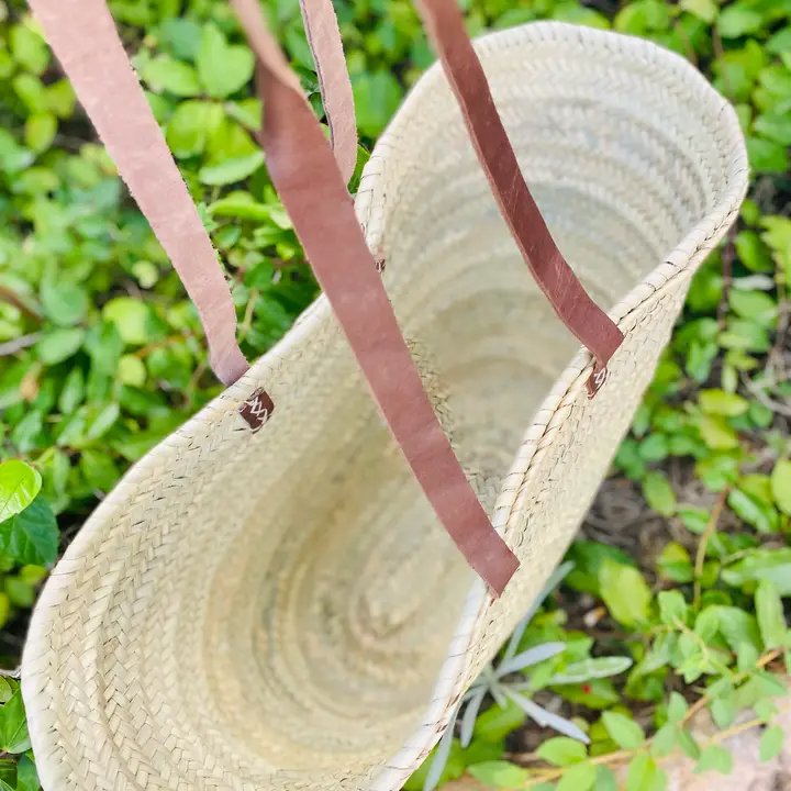 Palmekurv med langt læderhåndtag (7)