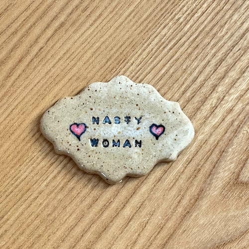 Magneter - Nasty Woman #2 (2)