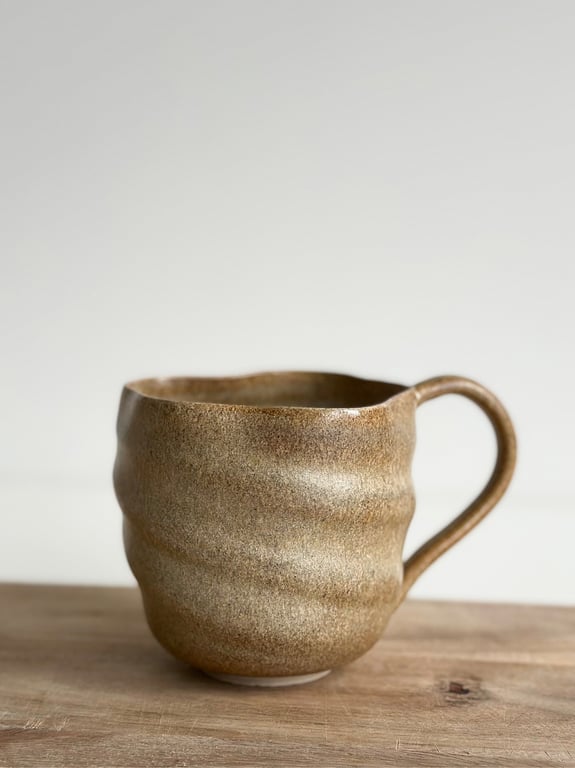 Bølgekop m. hank - sand