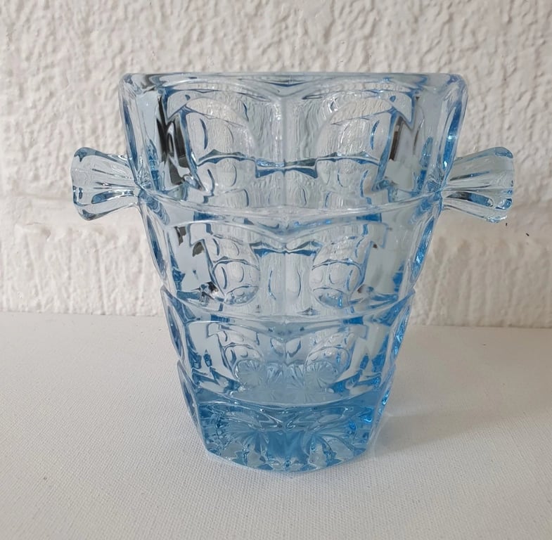 Lyseblå isspand Rudolf Jurnikl