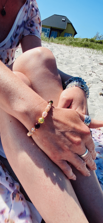 Mookait og Solsten armbånd