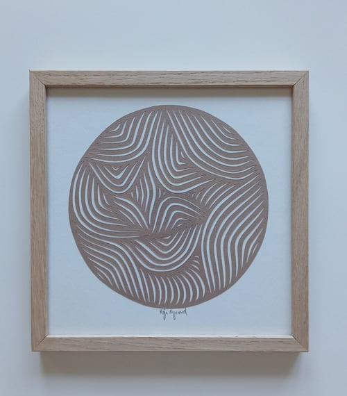 20x20cm papercut, nougat,indrammet 