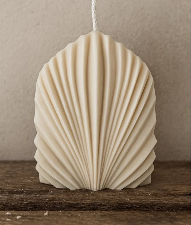 LEAF | Håndstøbt stearinlys i bladform