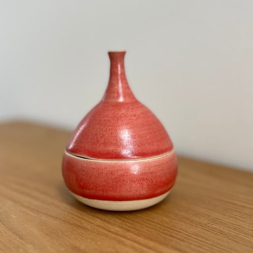 Varm rød krukke (2)