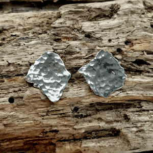 Unika firkant ørestikker. – produktbillede