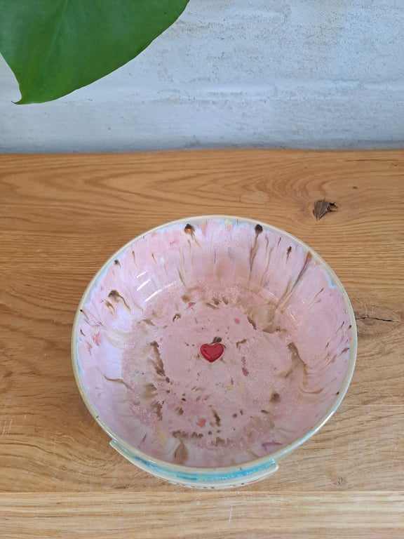 Hyggeskålen er 15 cm i diameter og 6 cm høj billede 3