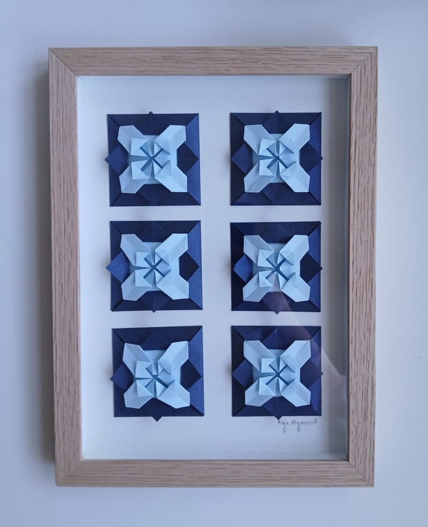 A4, foldet værk, indrammet (2)