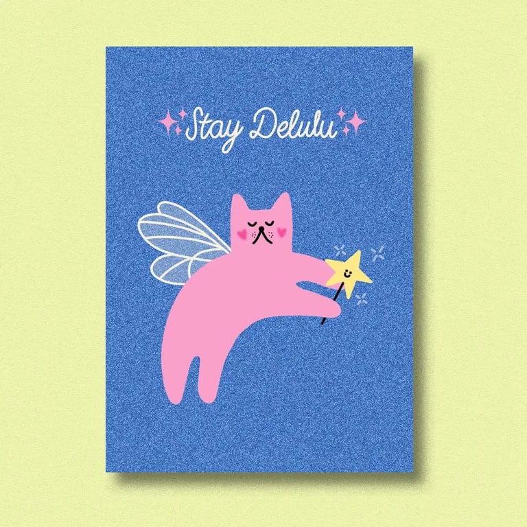 Stay delulu, Kort