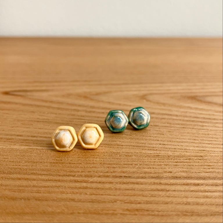 Blå og gul/orange Ørestikkere billede 3