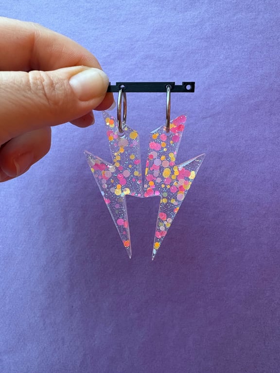 Store lyn i Konfetti