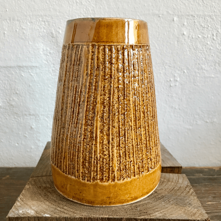 Vase, brændt karry