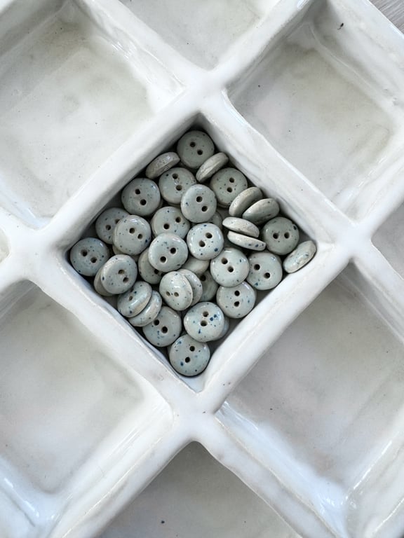 Knapper - prikket mint billede 2