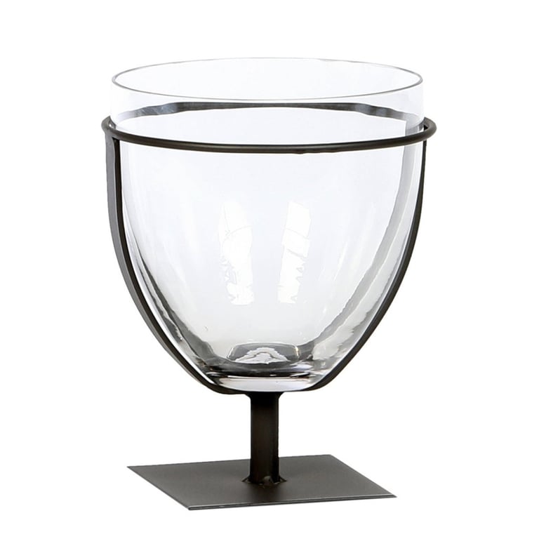 Glaslysestage med klar glaskop og sort metalstel med firkantet fod.