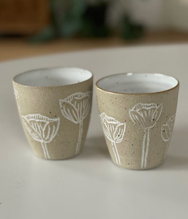 Cortado kop - tulipaner - hånddekoreret