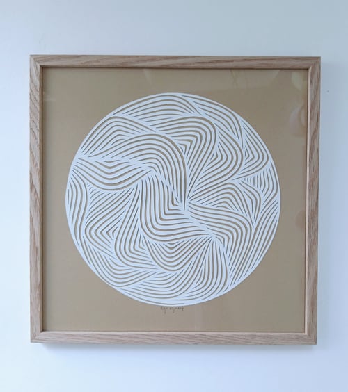 30x30cm papercut, sand, indrammet 