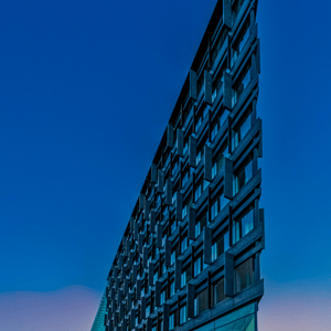 Allers ikoniske kontor også kaldet skibet, tæt ved Bryggebroen i København – produktbillede