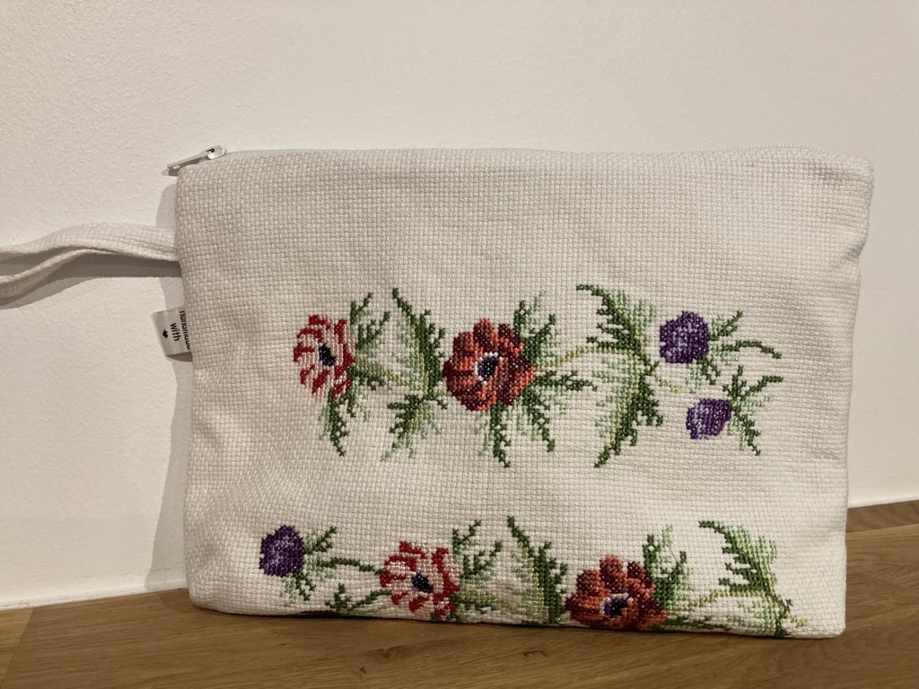Stor pung m broderi 