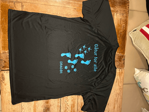 T-shirts unisex 2024 blå logo 21,1 km   (3)