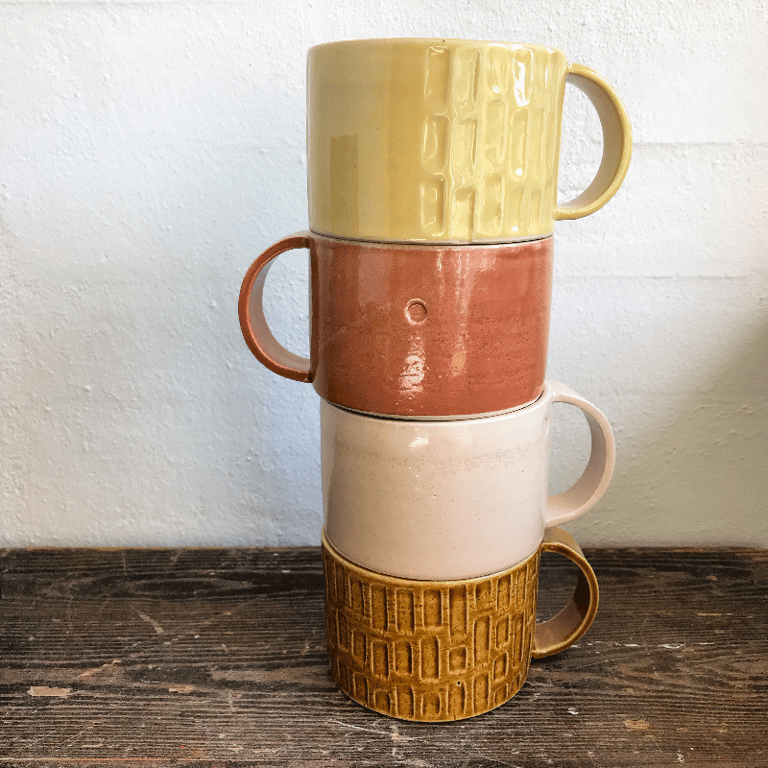 Kop med hank, mørk rosa billede 2