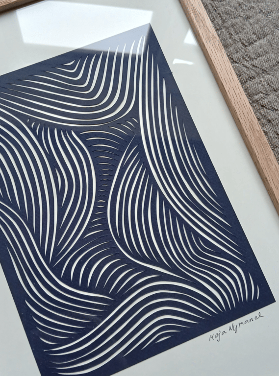 A4, papercut, Marineblå, indrammet  (2)