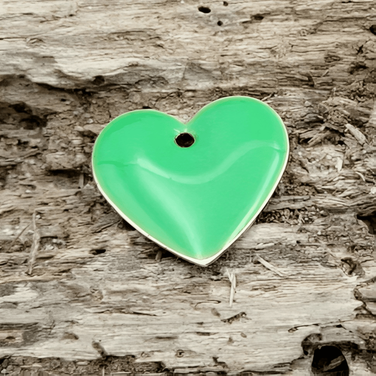 Emalje hjerter - store forårs grønne. billede 2