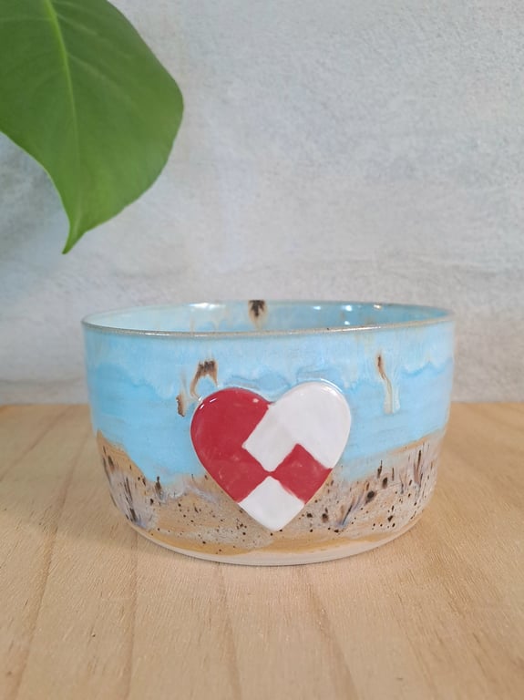 Julehygge skålen er 14 cm i diameter og 7,5 cm høj billede 2