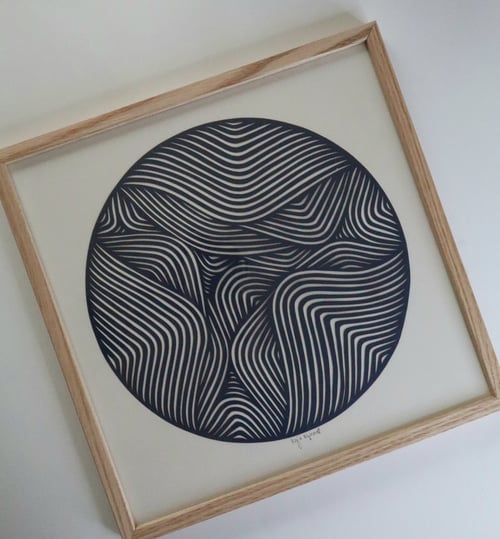 30x30cm papercut, Marineblå, indrammet 