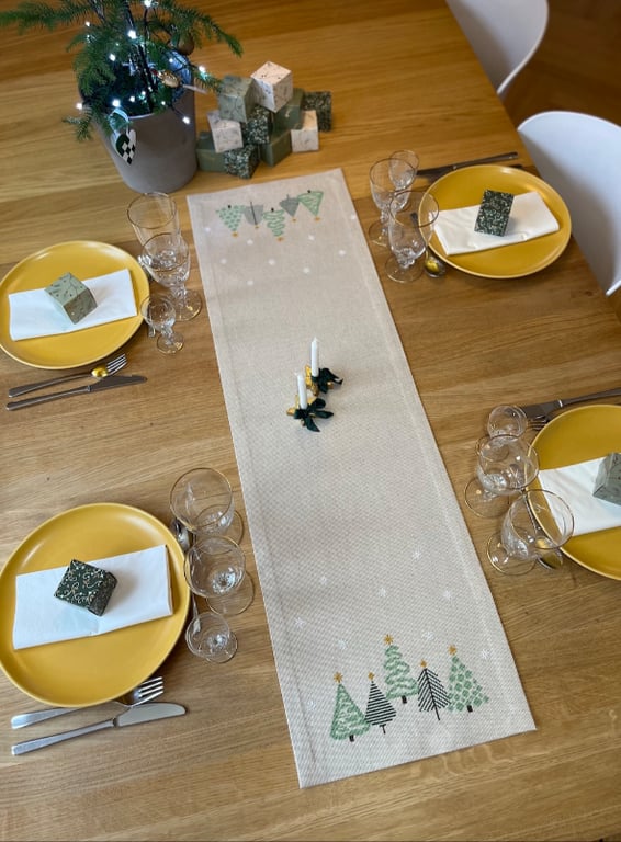 Juleløber - Grøn 2030-1 Str. 30 x 100 cm.