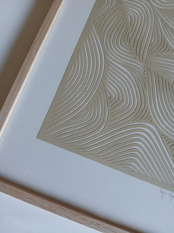 A3 papercut, beige, indrammet (3)