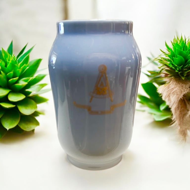 RC Vase 