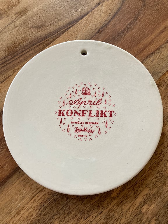 Bjørn Wiinblad - April/“Konflikt” - Rød billede 3