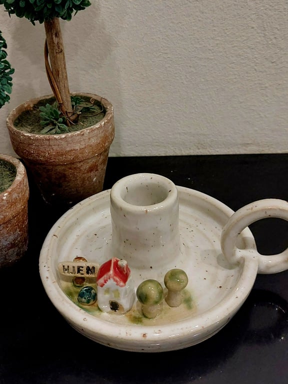 Kammerlysestage med små huse og træ   billede 2