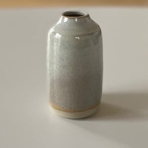 Vase, creme - 11,5 cm høj – produktbillede