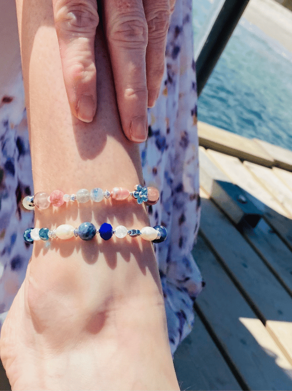 Jordbærkvarts og Labradorit ankelkæde