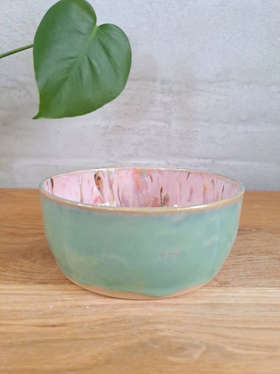 Fredagsslik skålen er 15 cm i diameter og 6 cm høj billede 2